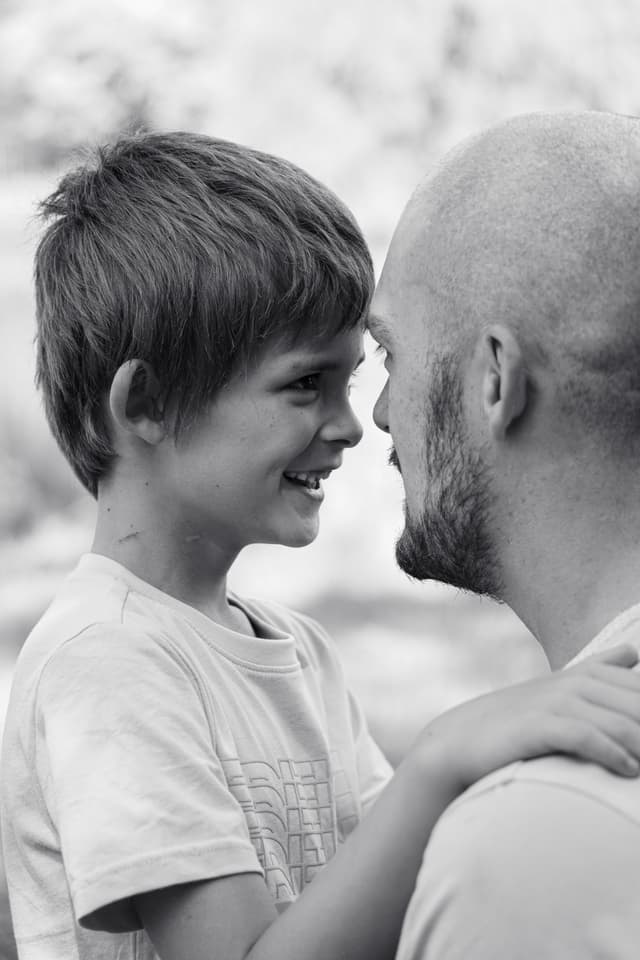 Moment de complicité en famille, Dordogne