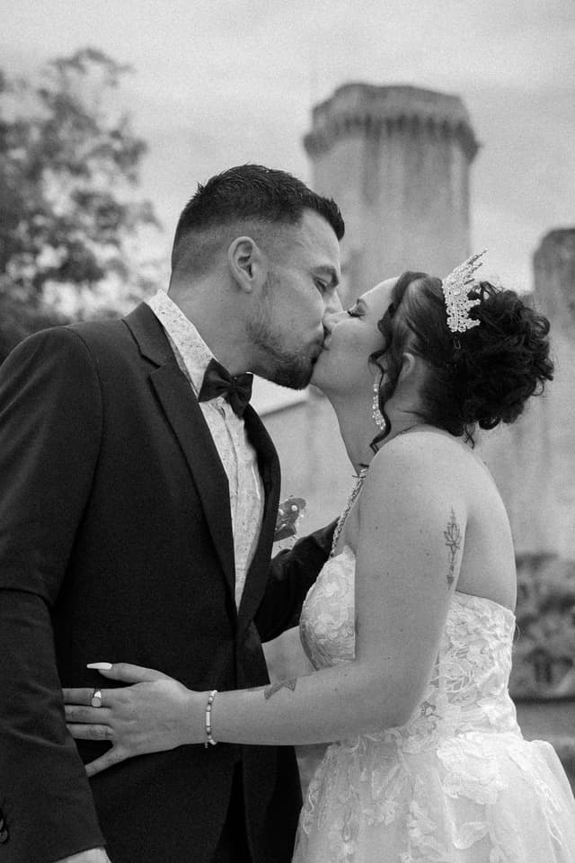 Photographie de couple le jour du mariage, Dordogne