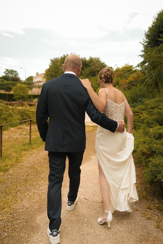 Photographie de couple le jour du mariage, Dordogne