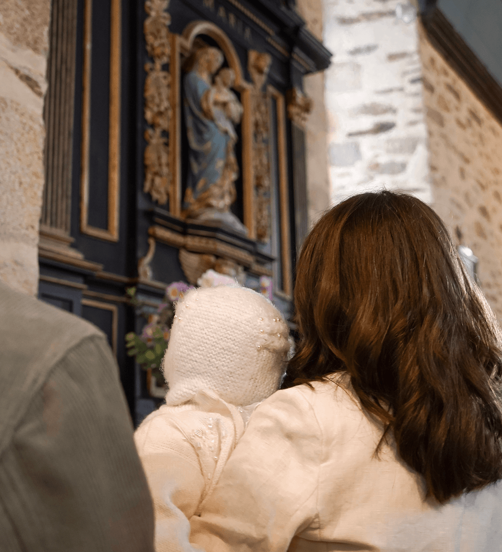 Un moment précieux, capturé avec douceur