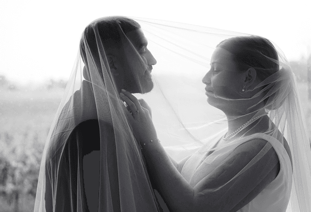 Pourquoi choisir un photographe professionnel pour son mariage ?